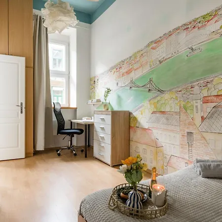 Just Chillin Apt-budapest Historic Landmarks Appartement Boedapest