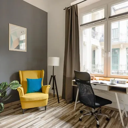 Appartement Just Chillin Apt-budapest Historic Landmarks Boedapest